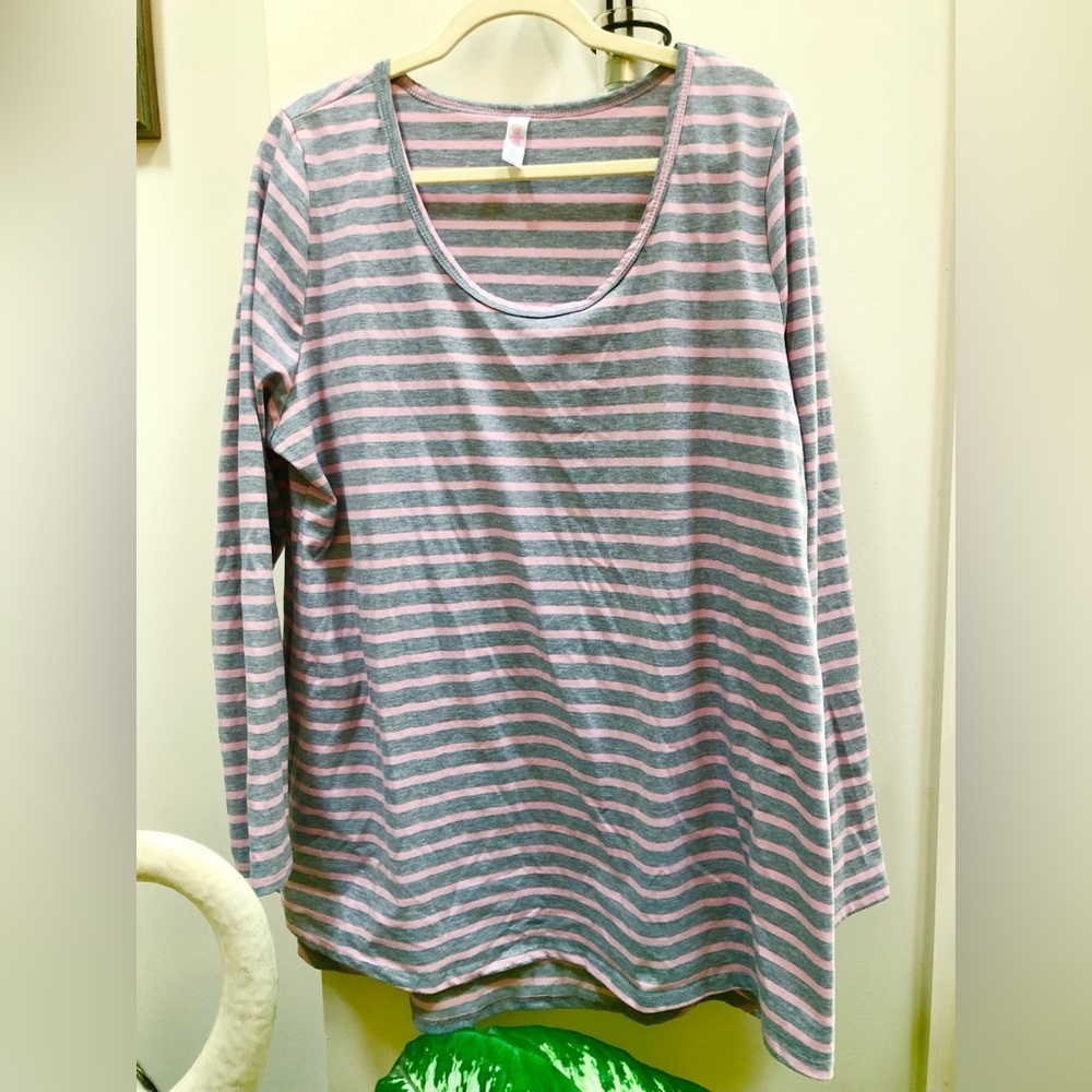 LuLaRoe Pink and Gray Striped Top
